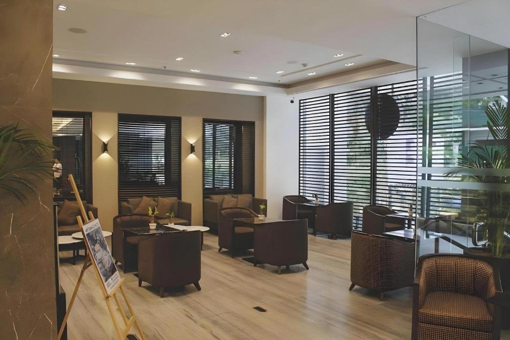 The Plaza Lodge Baguio Baguio City Екстериор снимка
